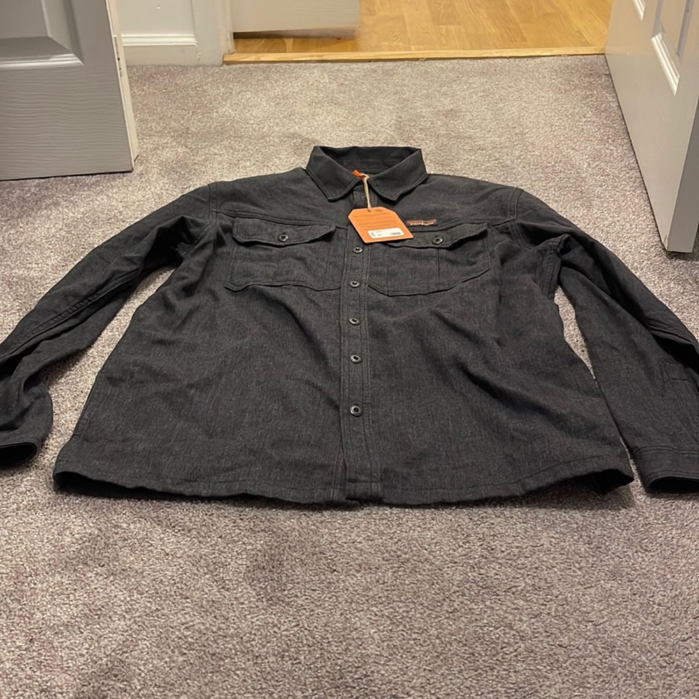 Patagonia Men’s Farrier Shirt (Large) - NWT